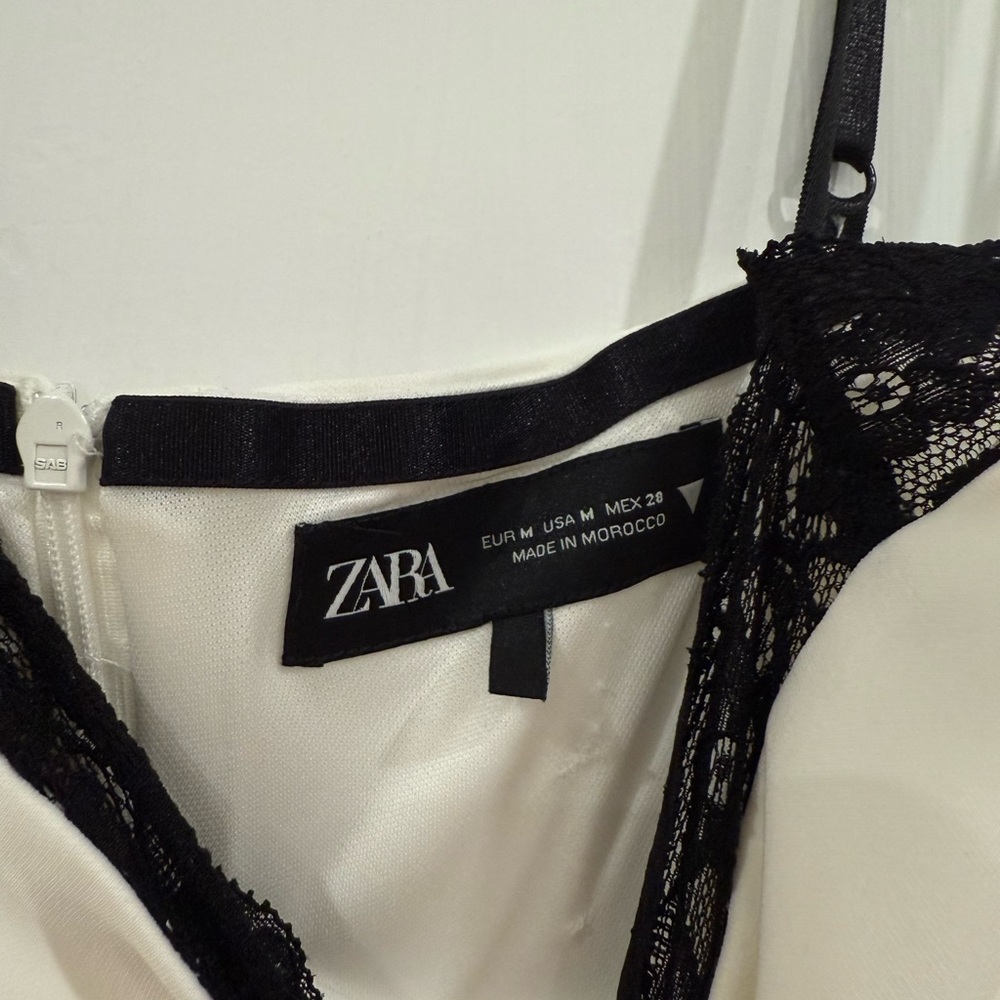 Zara Dress with Black Lace Detail - Picture 3 of 3